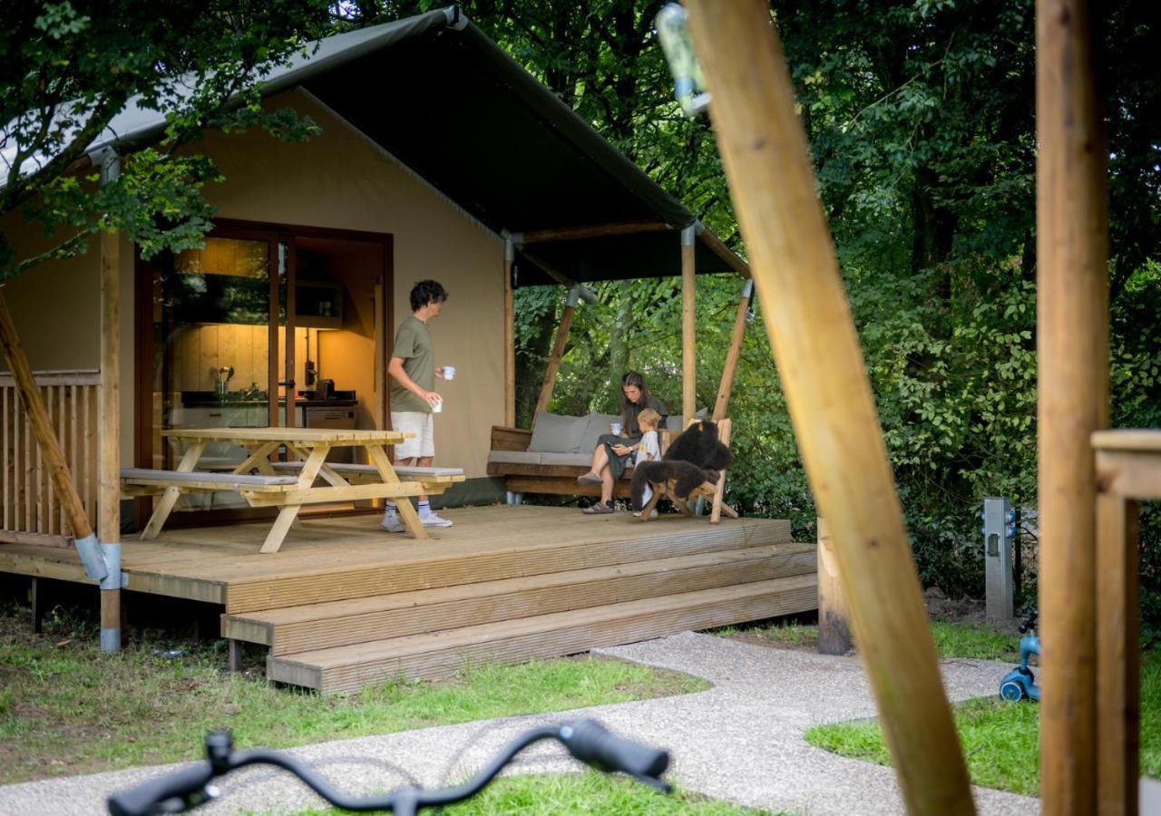 Отель Urban Gardens Ieper Экстерьер фото